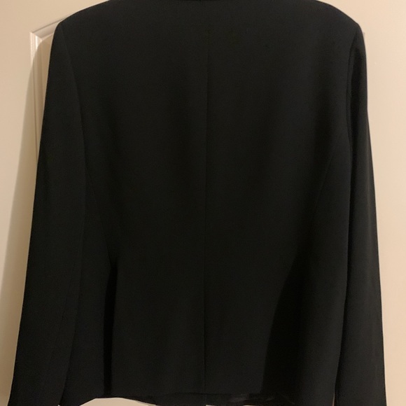 Jones New York Suit Jacket- Black - Picture 3 of 6